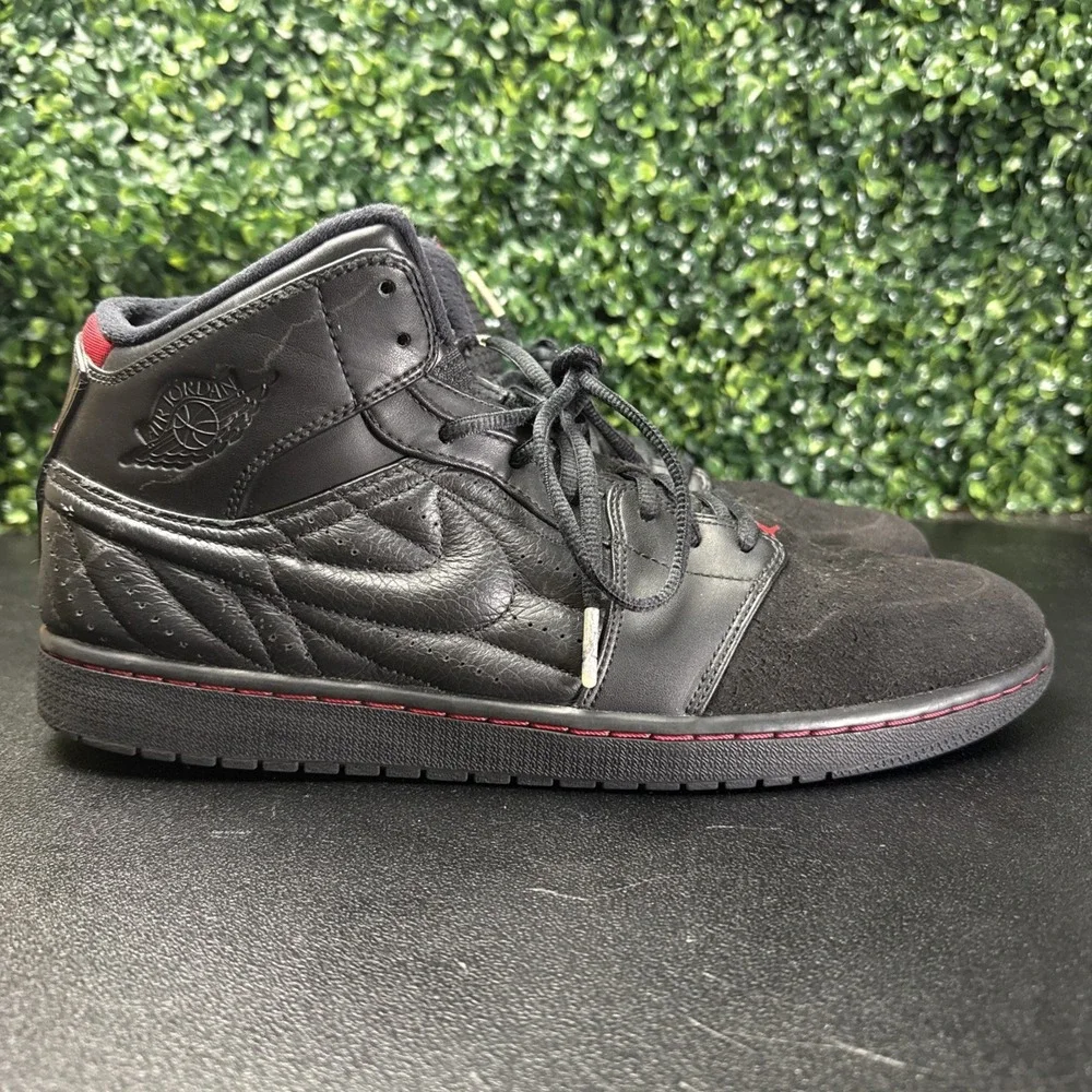 Nike Jordan 1 Retro '99 sneakers Men's Size 13 Shoes